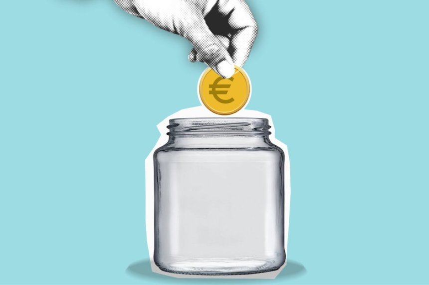 Why Budgeting Alone Won’t Make You Rich—5 Habits of Financially Intelligent People That Actually Work