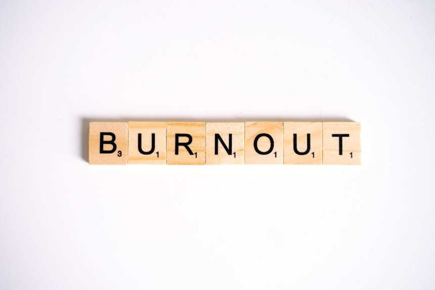 Burnout: Is there a relationship between the syndrome and new expectations for the year?